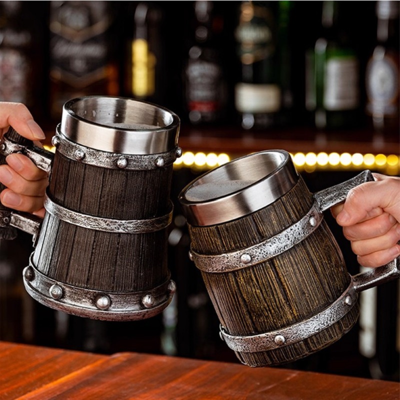 Wine Beer Europe - Kufel do piwa w stylu wikingów,