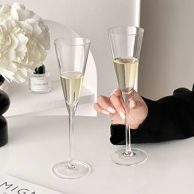 Champagne Flute Pair - Francuskie romantyczne kieliszki do szampana i