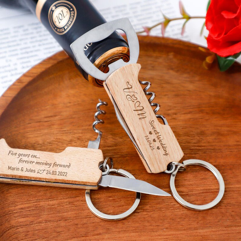 Otwieracz do butelek z grawero – Wine In Beer Bottle recenzja i cena