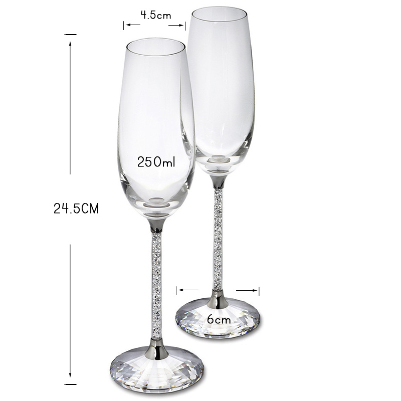 Kreatywny ślubny kieliszek do  – Champagne Flute Pair recenzja i cena