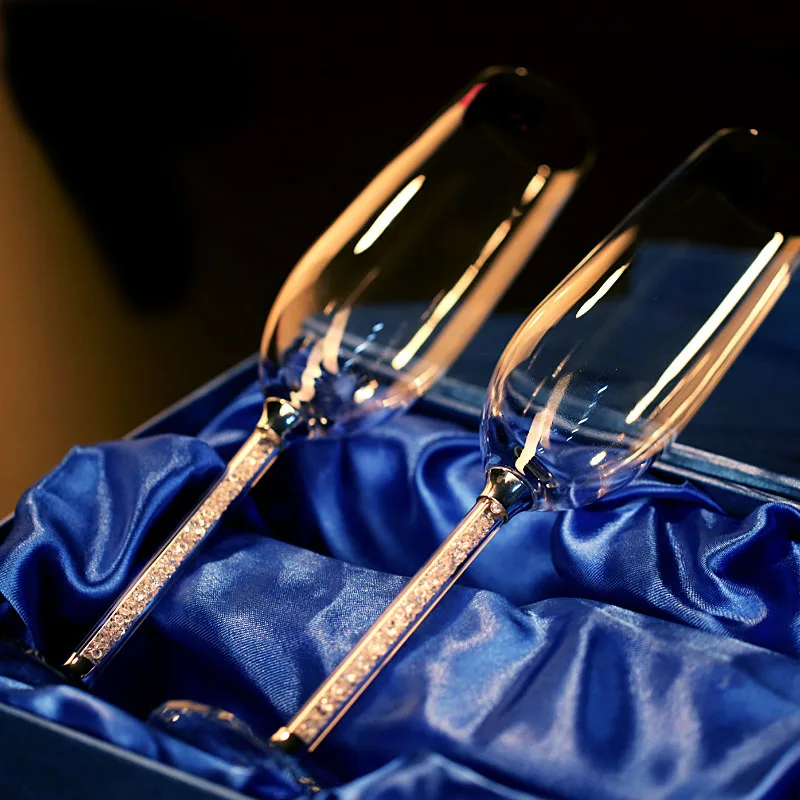 Kreatywny kieliszek do wina we – Champagne Flute Pair recenzja i cena